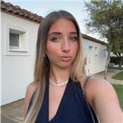 Se vuoi migliorare il tuo inglese, studentessa liceale appassionata e disponibile - contattami subito!